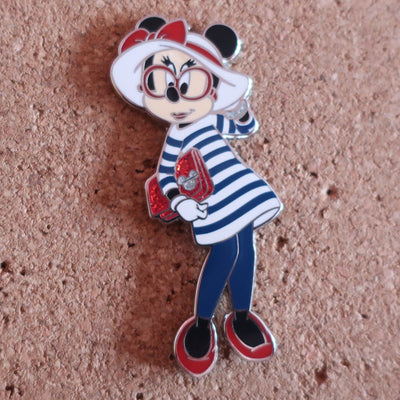 Disney enamel lapel pin (DP-289)