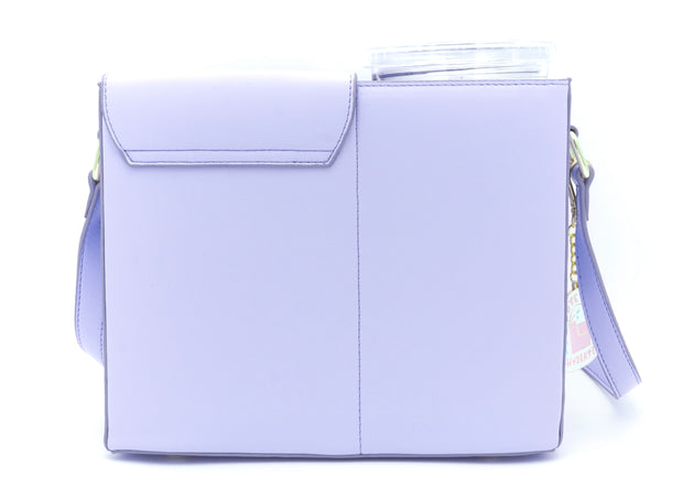 Lilac Ella that I turned into a clock! (S20)