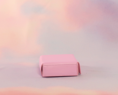 Sample: Collapsible purse riser (S24)